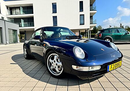 Porsche 993 Carrera 4 Coupé Carrera