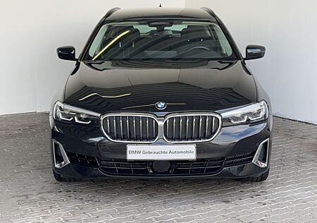 BMW 540iA xDr Tour. LuxuryLine Navi.LED.Standhz.ACC