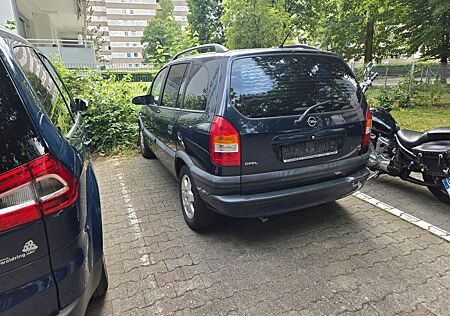 Opel Zafira 1.6 16V Selection Executive Selection...