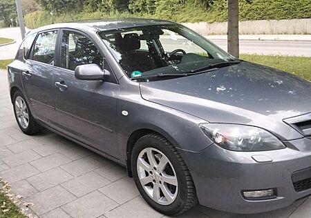 Mazda 3 Lim. 2.0 CD Sportmit MIT TÜV UND AHK