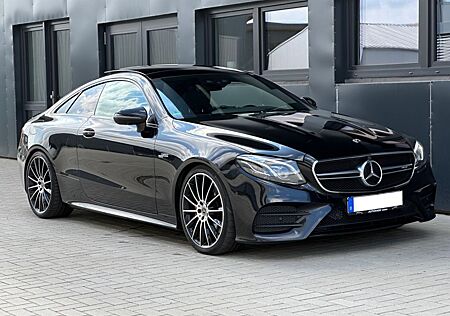 Mercedes-Benz E 400 Coupé 4M LED-Burmester-ACC-Pano-Airmatic