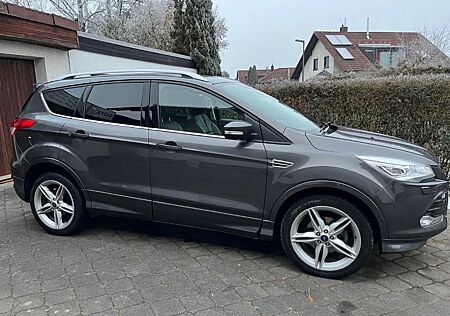 Ford Kuga Individual