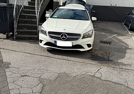 Mercedes-Benz CLA 200 Shooting Brake -