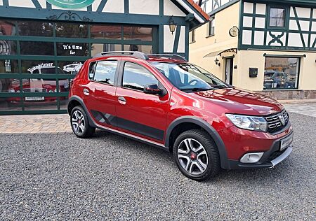 Dacia Sandero TCe 90 Stepway Techroad + ORIG 21 TKM