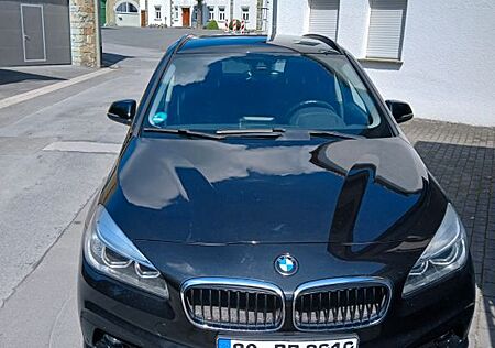 BMW 2er 220 Active Tourer 220d xDrive Steptronic Spo...