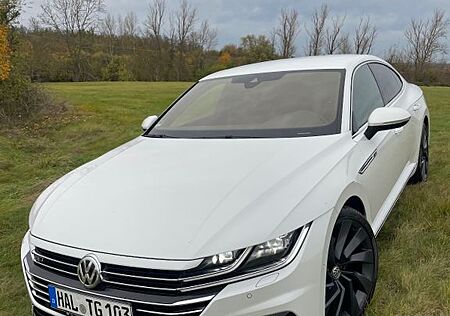 VW Arteon Volkswagen 2.0 TSI 206kW DSG 4MOTION R-Line R-Line
