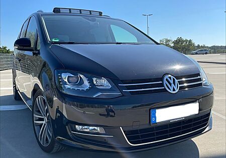 VW Sharan Volkswagen 2.0 TDI DSG 130kW Highli. PAN AHK 7S Sth