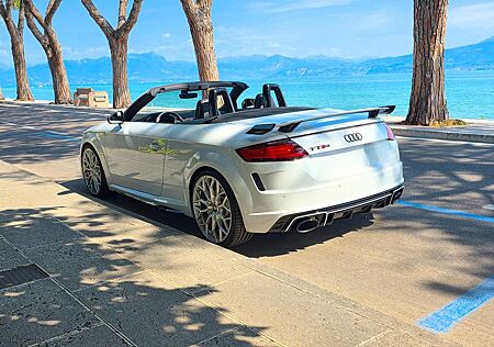 Audi TT RS 2.5 TFSI Roadster 20 Zoll / Matrix / B&O