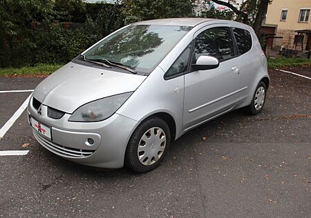 Mitsubishi Colt gebraucht kaufen Mitsubishi Colt CZ3 Lim. 3-trg. 1.3 Motion Plus