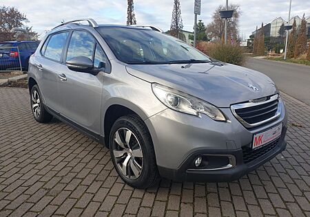 Peugeot 2008 / Kamera / Sitzheizung / Klima