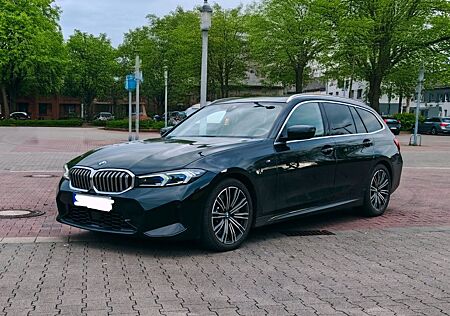 BMW 330d M Paket HUD PANO Memory 360°