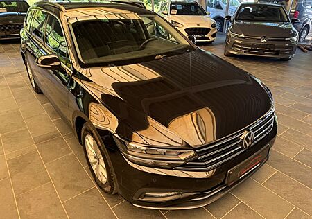 VW Passat Variant Volkswagen Business AHK ACC NAVI SHZ