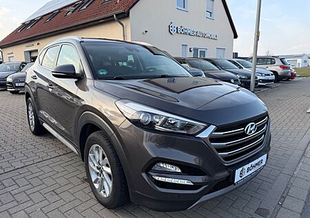 Hyundai Tucson Style 4WD NAVI-KAMERA-1HAND-4X4