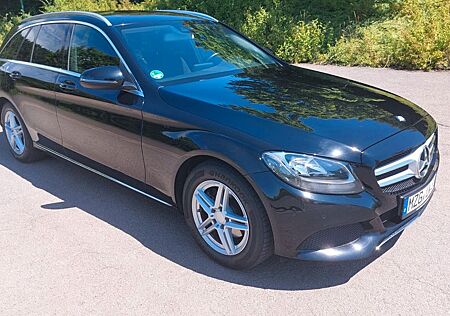 Mercedes-Benz C 220 d T -Modell