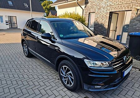 VW Tiguan Volkswagen 1.4 TSI DSG 4MOTION SOUND SOUND