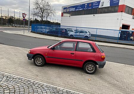 Toyota Starlet