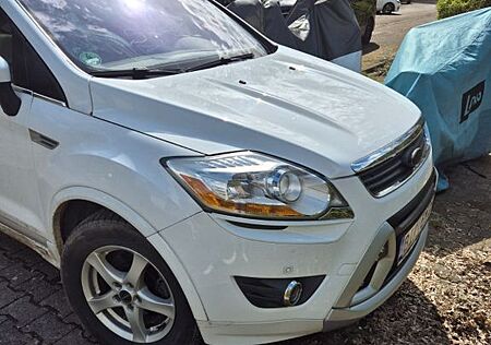 Ford Kuga 2,0 TDCi 4x4 120kW Individual PowerShif...