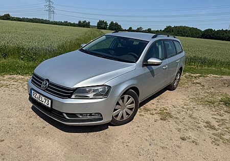 VW Passat Variant Volkswagen 2.0 TDI DSG voll Scheckheft,
