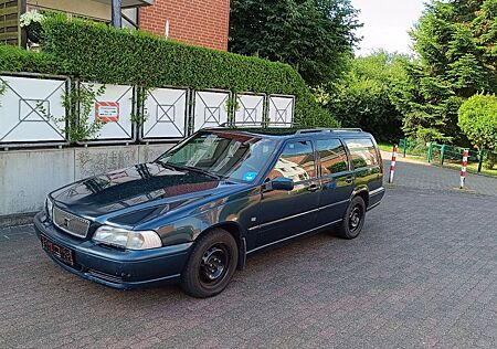 Volvo V70 2.5-10V Metropolitan 2.Hand TÜV 05/2027