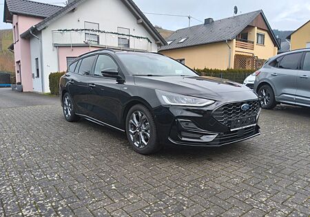 Ford Focus ST Line X Sync 4 Navi, AHK,Kamera