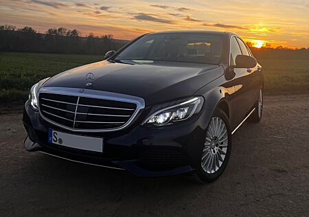 Mercedes-Benz C 250 C250d Pano Burmester Airmatic Leder fast voll
