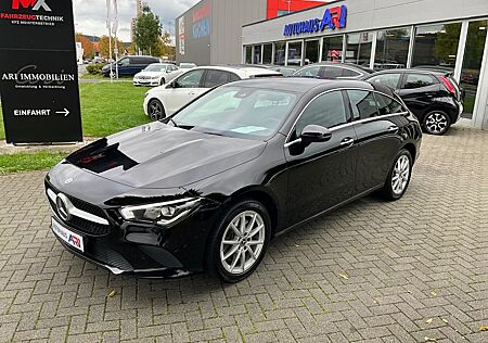 Mercedes-Benz CLA 250 Shooting Brake CLA 250e Shooting Brake*1.Hand*