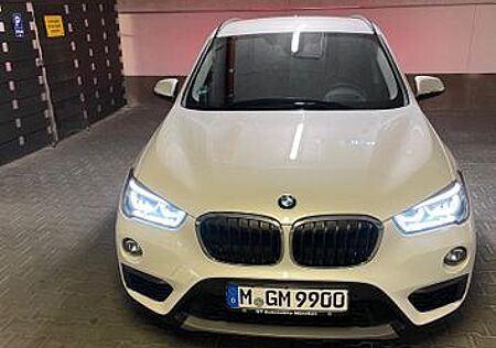 BMW X1 xDrive20d Steptronic -