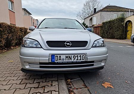 Opel Astra 1.6 -Winterauto-Fahranfänger