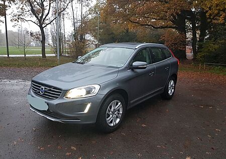 Volvo XC 60 XC60 D3 Summum TÜV neu AHK