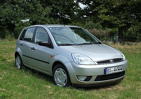 Ford Fiesta 1.4 16V Ghia Ghia