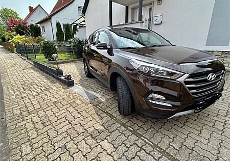 Hyundai Tucson Trend Blue 1.6 *1. Hand*
