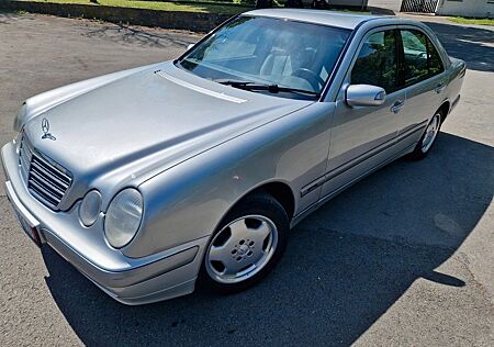 Mercedes-Benz E 270 CDI w210 Classic