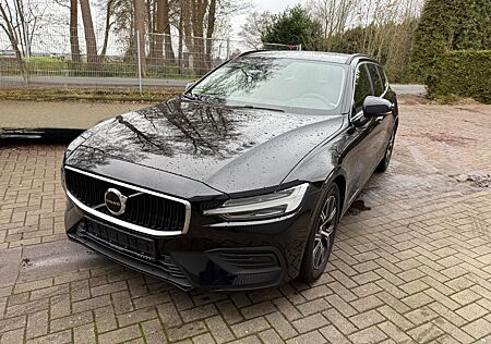 Volvo V60 Kombi Core