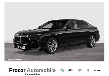 BMW 740d xDrive M Sport PANO ACC 360°KAM RFK NAVI