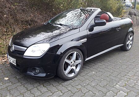 Opel Tigra 1.4 Sommer u. Winterreifen