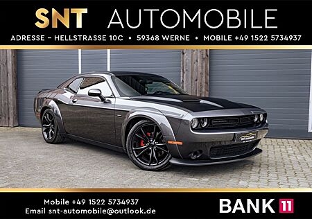 Dodge Challenger 5.7 V8 HEMI WIDEBODY (7)