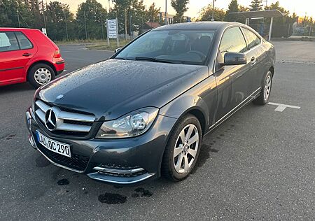 Mercedes-Benz C 180 Coupé