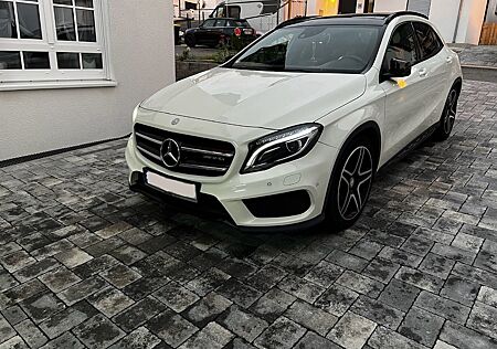 Mercedes-Benz GLA 220 CDI 4MATIC DCT AMG Line AMG Line