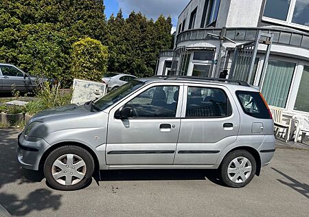 Subaru Justy