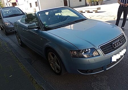 Audi A4 2.4 multitronic Cabriolet -