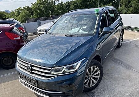 VW Tiguan Volkswagen Elegance