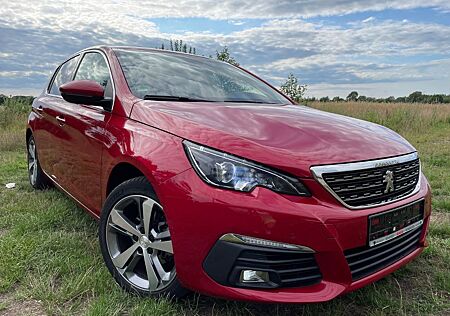Peugeot 308 BlueHDi 130 EAT8 Allure