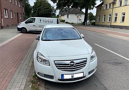 Opel Insignia Sports Tourer 2.0 CDTI Design Ed. 1...