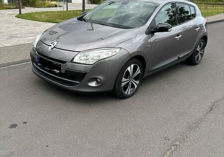 Renault Megane Bose Edition TÜV neu