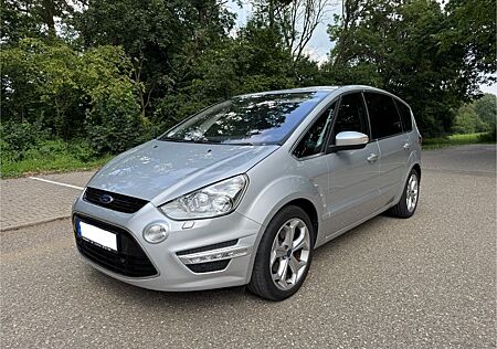 Ford S-Max 2,2 TDCi 147kW DPF Titanium S Autom. T...