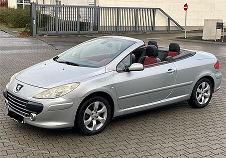 Peugeot 307 CC Cabrio-Coupe Sport, PDC,Leder,SHZ, Klima.