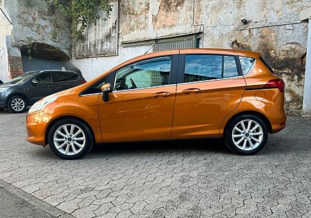 Ford B-Max Titanium