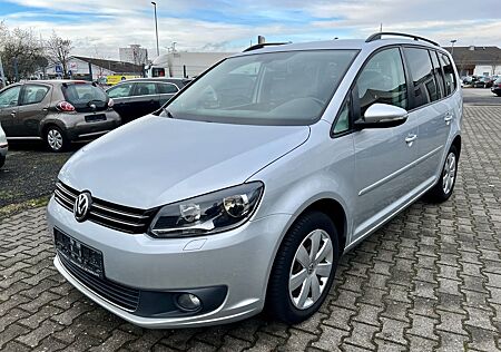 VW Touran Volkswagen 1.4 TSI Comfortline *NAVI/ 7-SITZER*