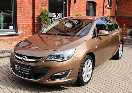 Opel Astra J Sports Tourer Exklusiv Xenon&Navi&Ahk