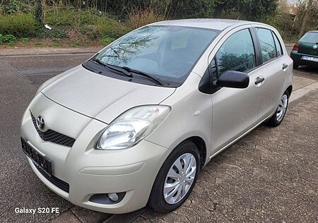 Toyota Yaris Cool+ Tüv Neu